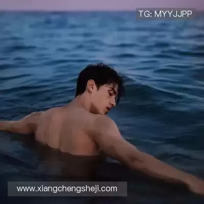 卢鸣革
